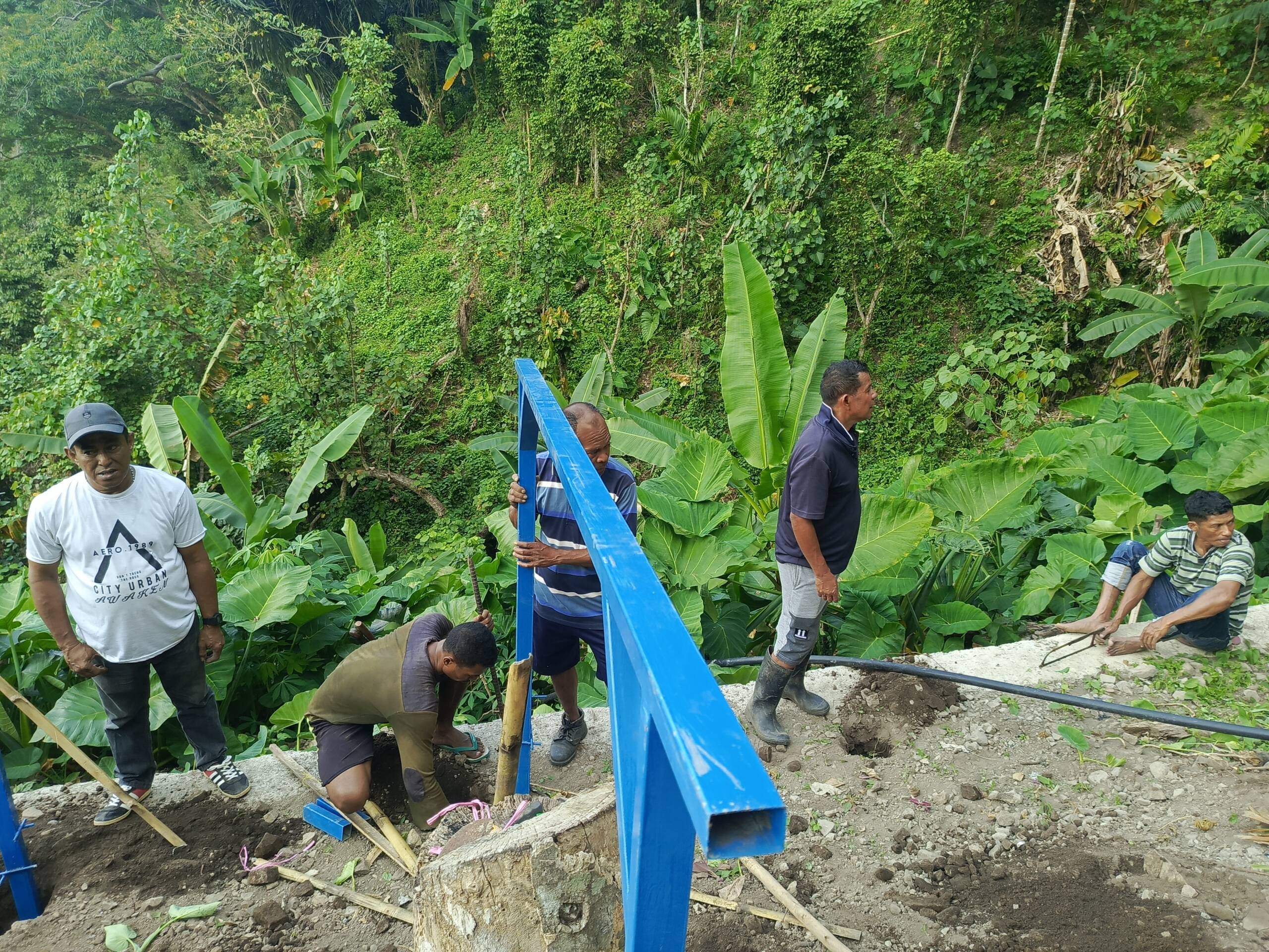Pompa Air Tenaga Surya